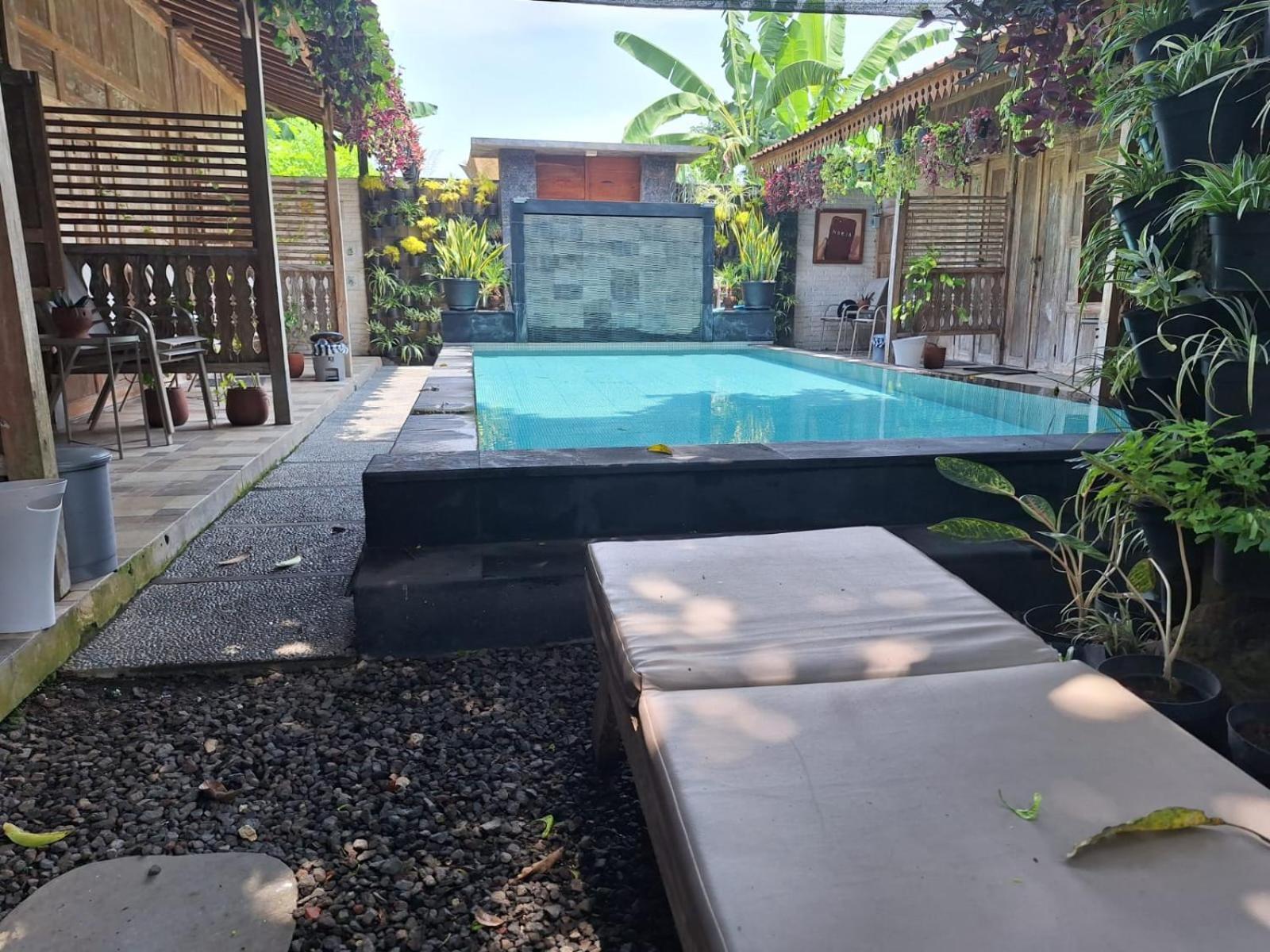 Hotel Oma Joglo Jimbaran Exterior foto